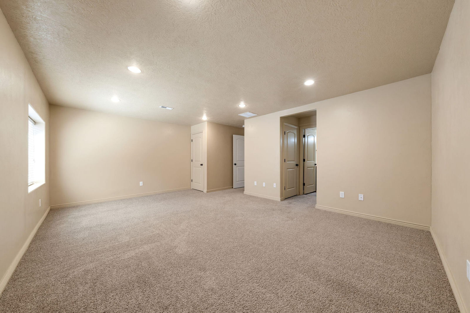 1000 E Bluff View DR, 94, Washington, photo 30 of 54