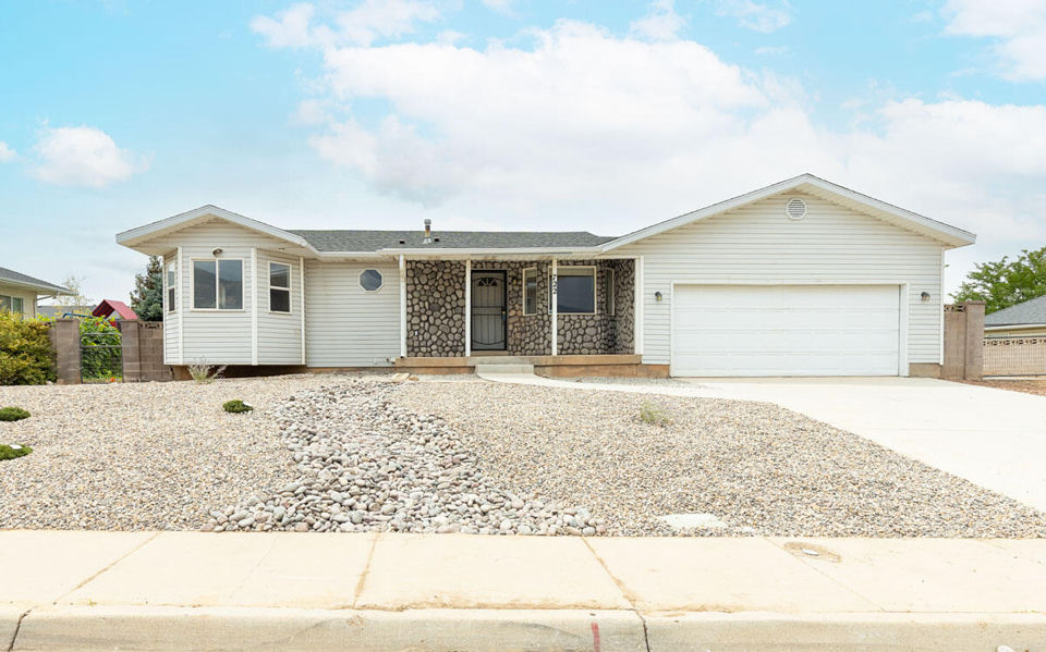 722 S 860 W, Cedar City