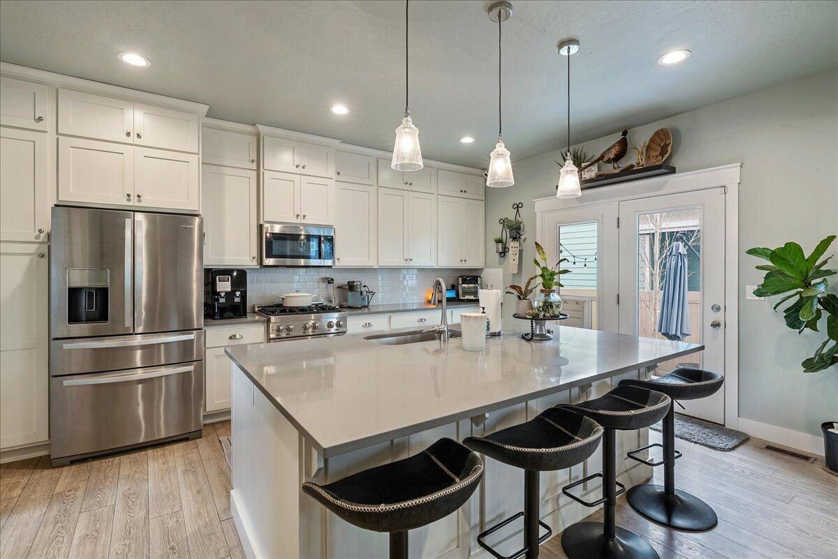 2052 W Phillips ST, Kaysville, photo 11 of 33