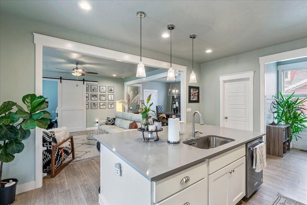 2052 W Phillips ST, Kaysville, photo 14 of 33