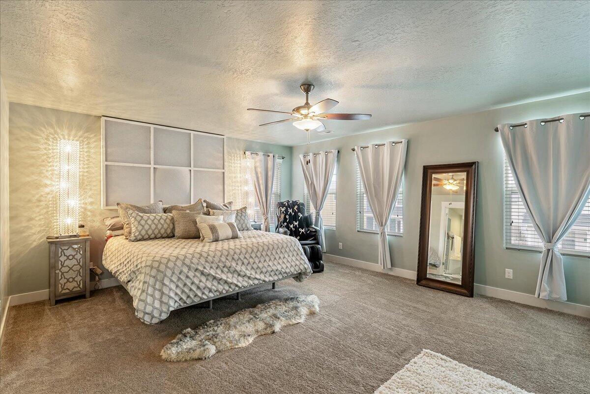 2052 W Phillips ST, Kaysville, photo 18 of 33