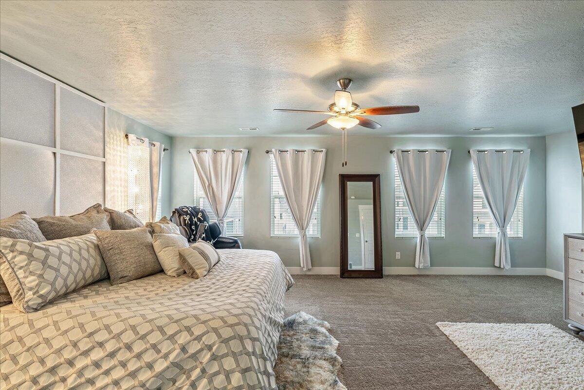 2052 W Phillips ST, Kaysville, photo 21 of 33