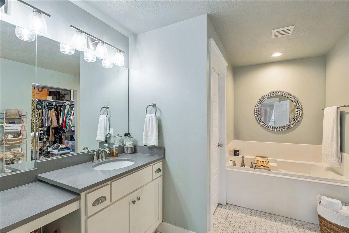 2052 W Phillips ST, Kaysville, photo 22 of 33