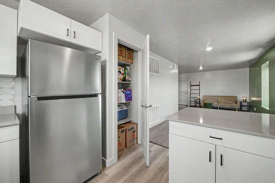 1167 E Telegraph ST, A101, Washington, photo 8 of 20
