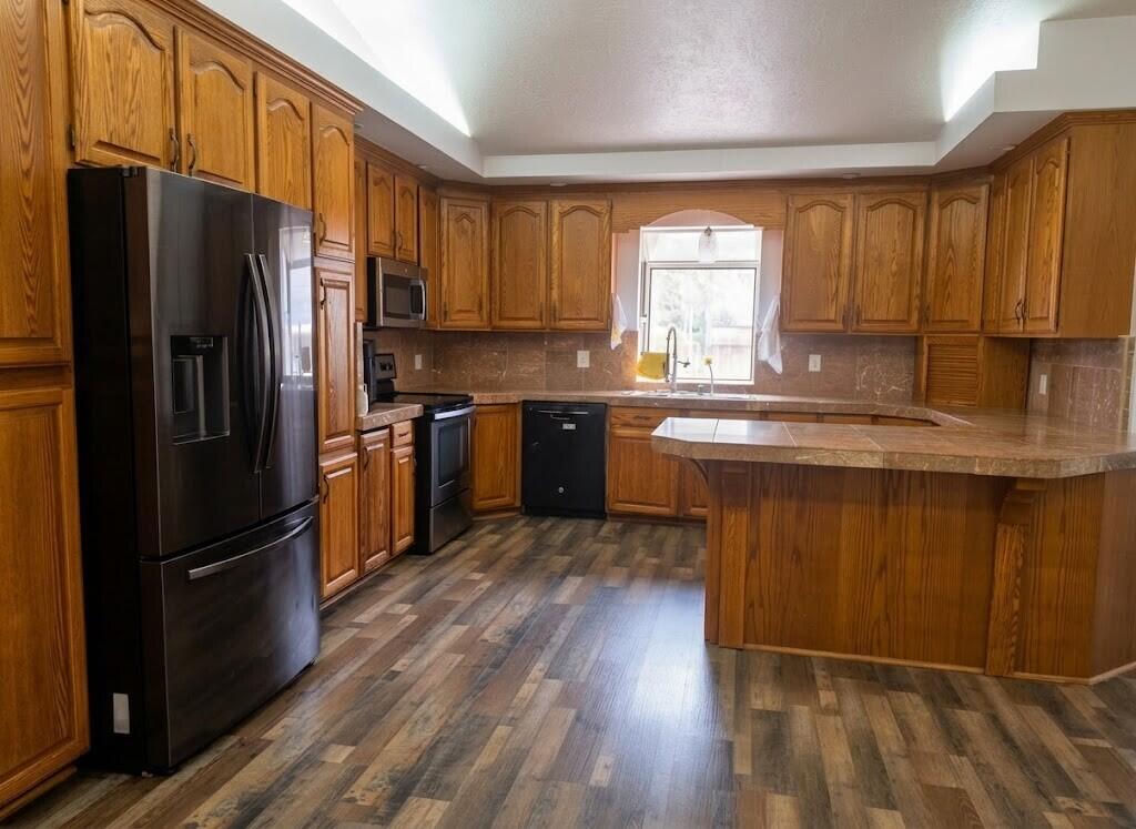 9495 S Loch Awe DR, South Jordan, photo 8 of 65