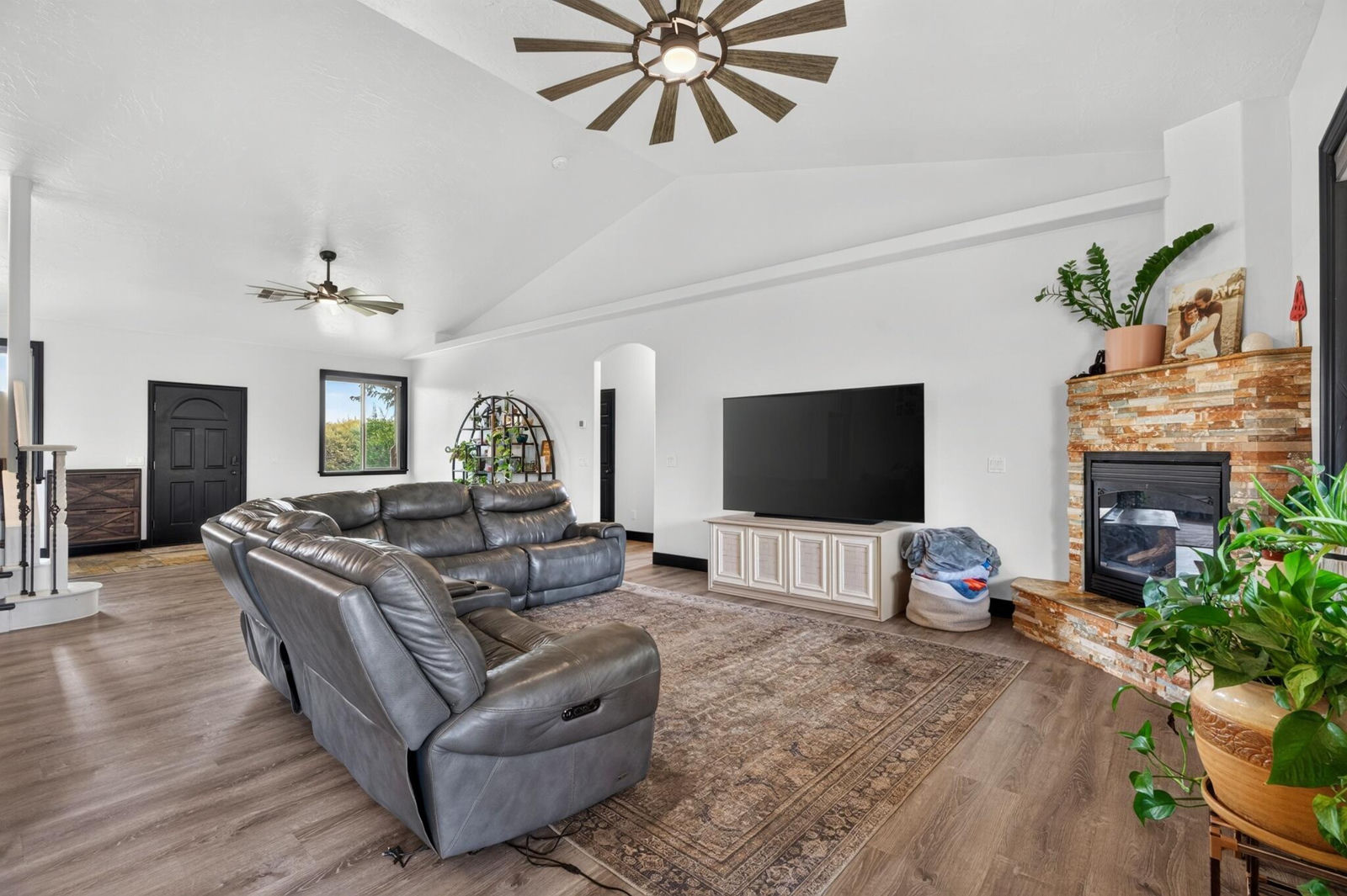 1632 E Evergreen DR, St George, photo 12 of 82
