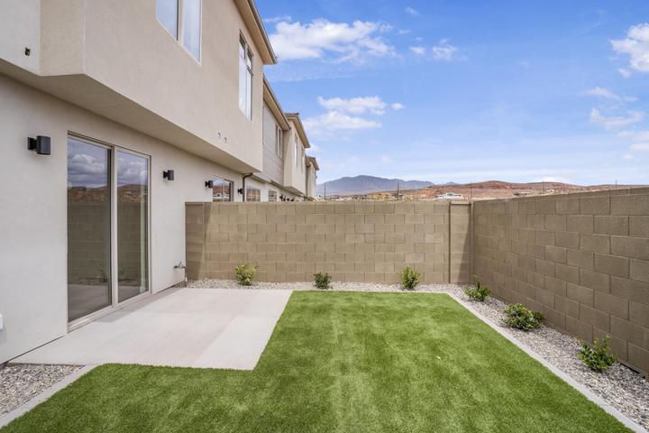 959 N Manen ST, Washington, photo 40 of 70