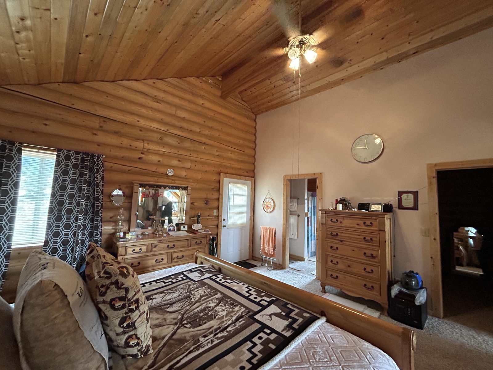 695 N Skyline View DR, Duck Creek Village, photo 34 of 51