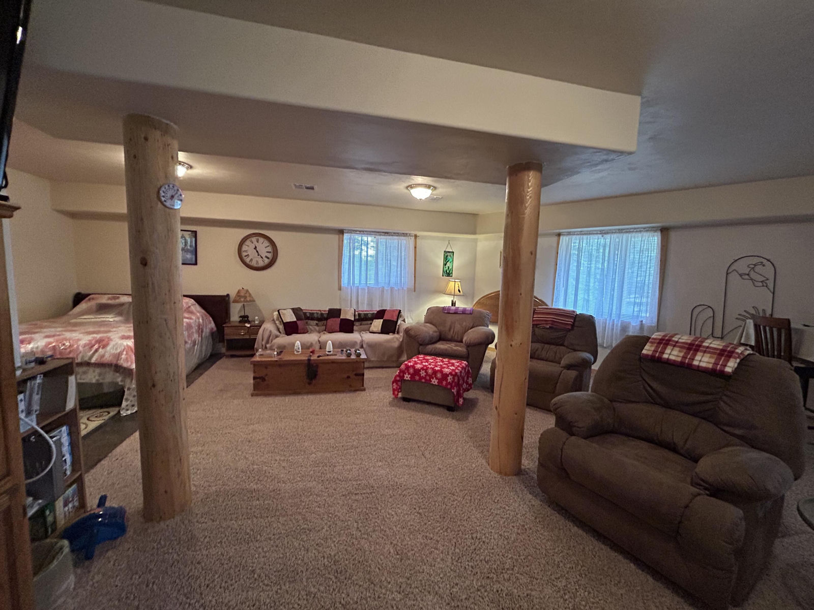 695 N Skyline View DR, Duck Creek Village, photo 40 of 51