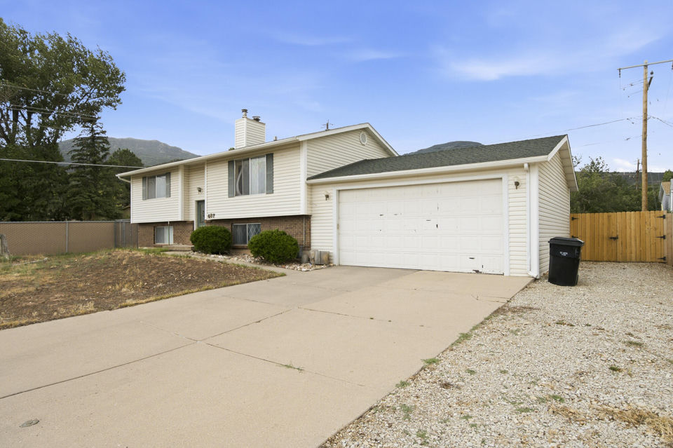 487 W Pinecone DR, Cedar City, photo 3