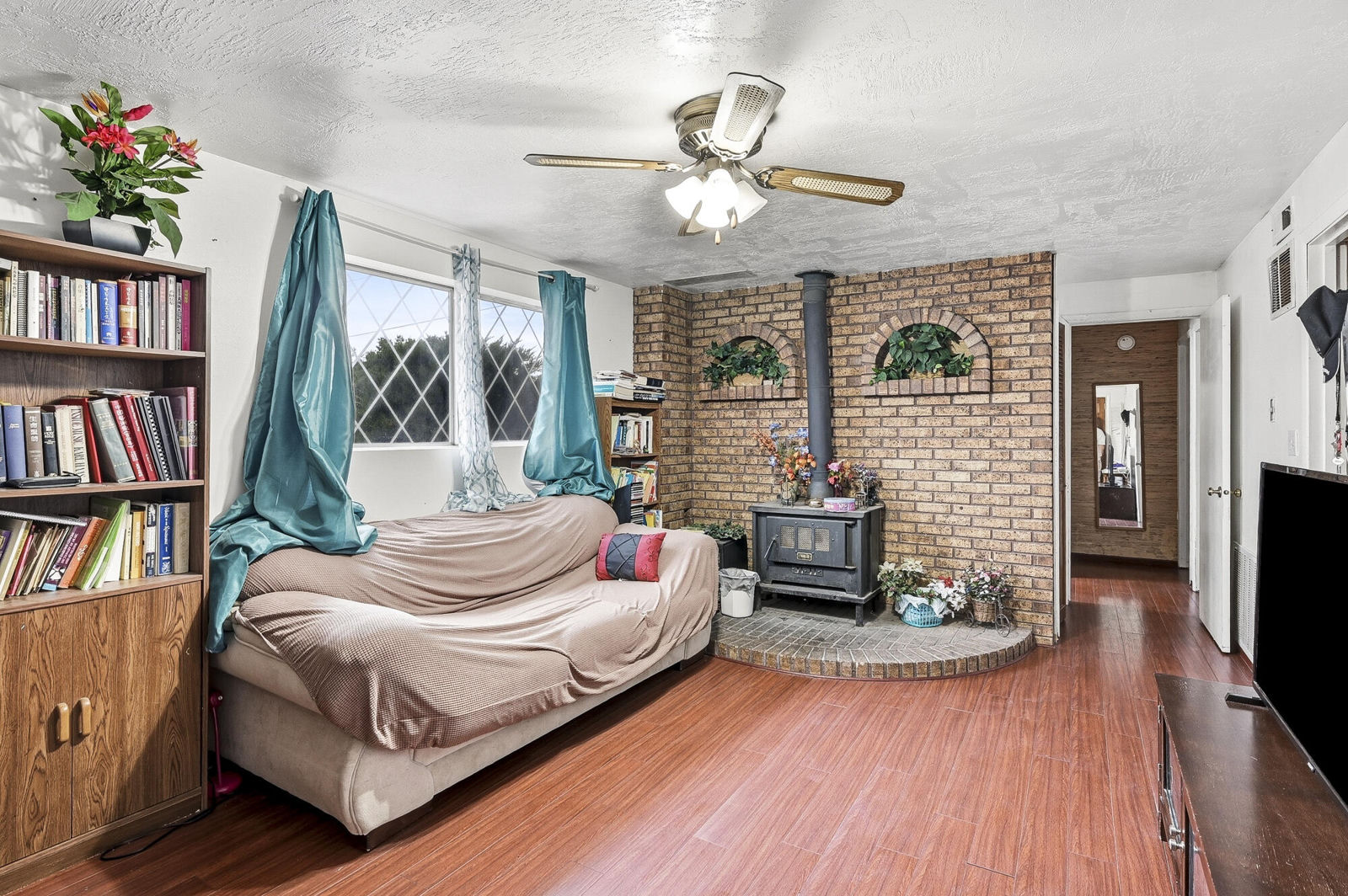 487 W Pinecone DR, Cedar City, photo 18 of 38