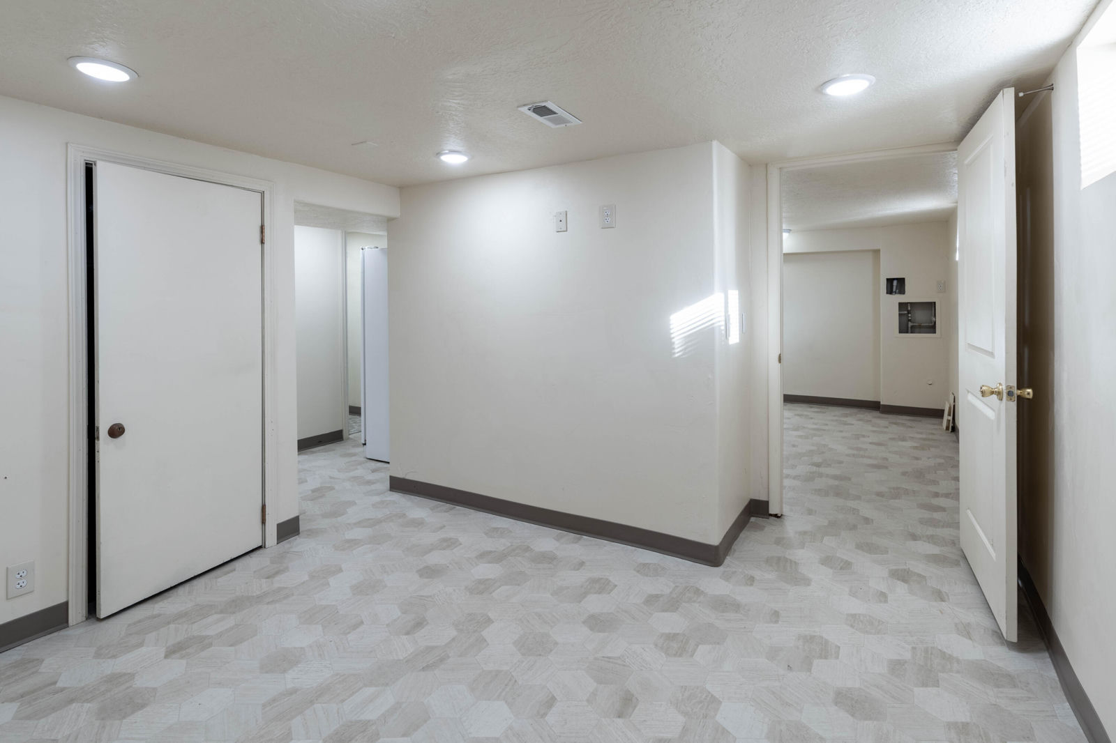 71 N 800 W, Cedar City, photo 12 of 18