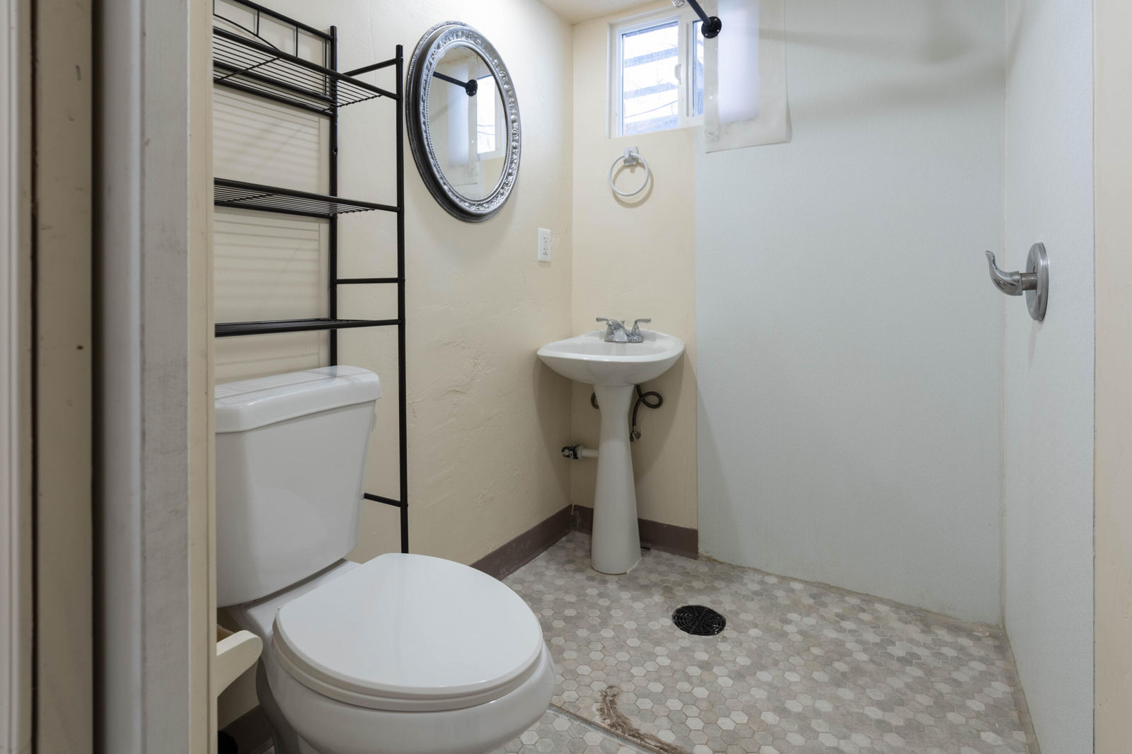 71 N 800 W, Cedar City, photo 15 of 18
