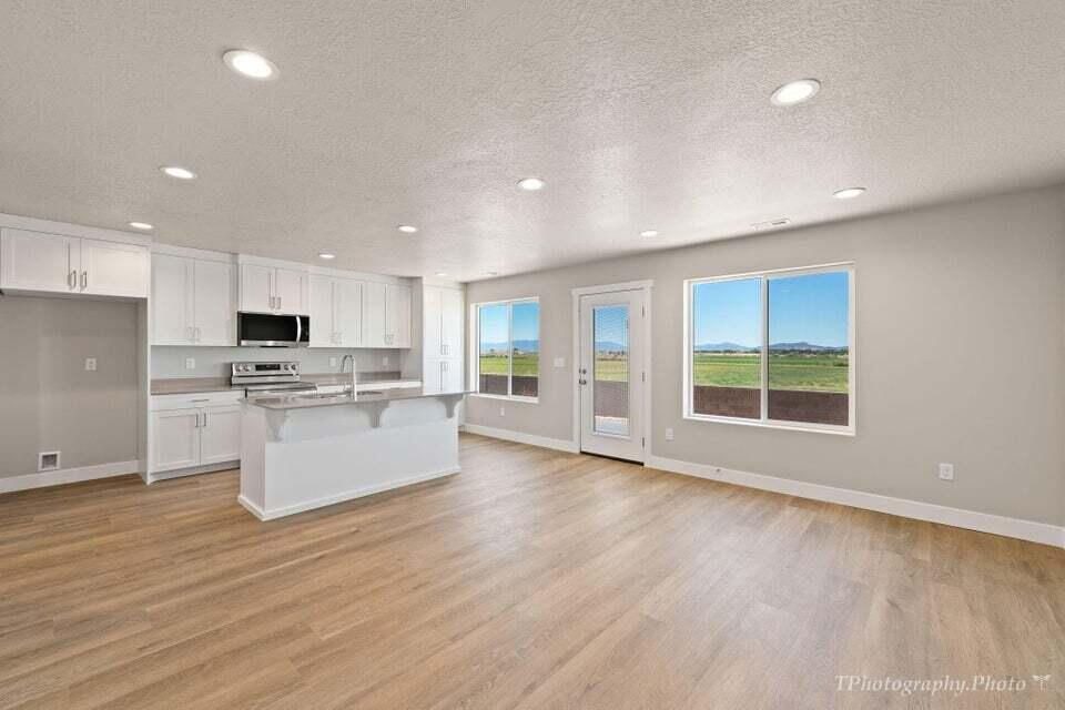 535 W 2530 N, Units 23-28, Cedar City, photo 3