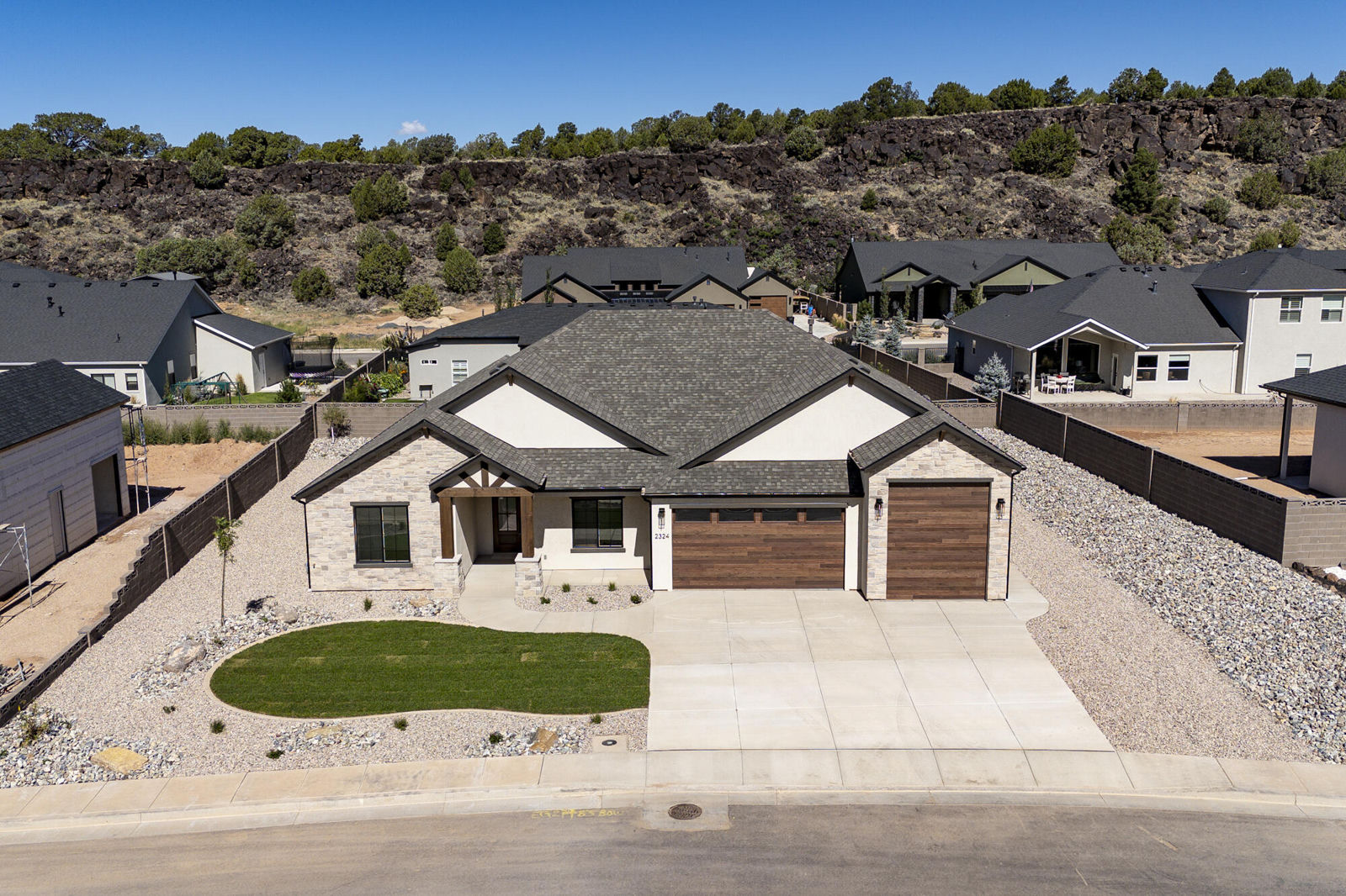 2324 S Eagle Ridge DR, Cedar City, photo 2 of 54