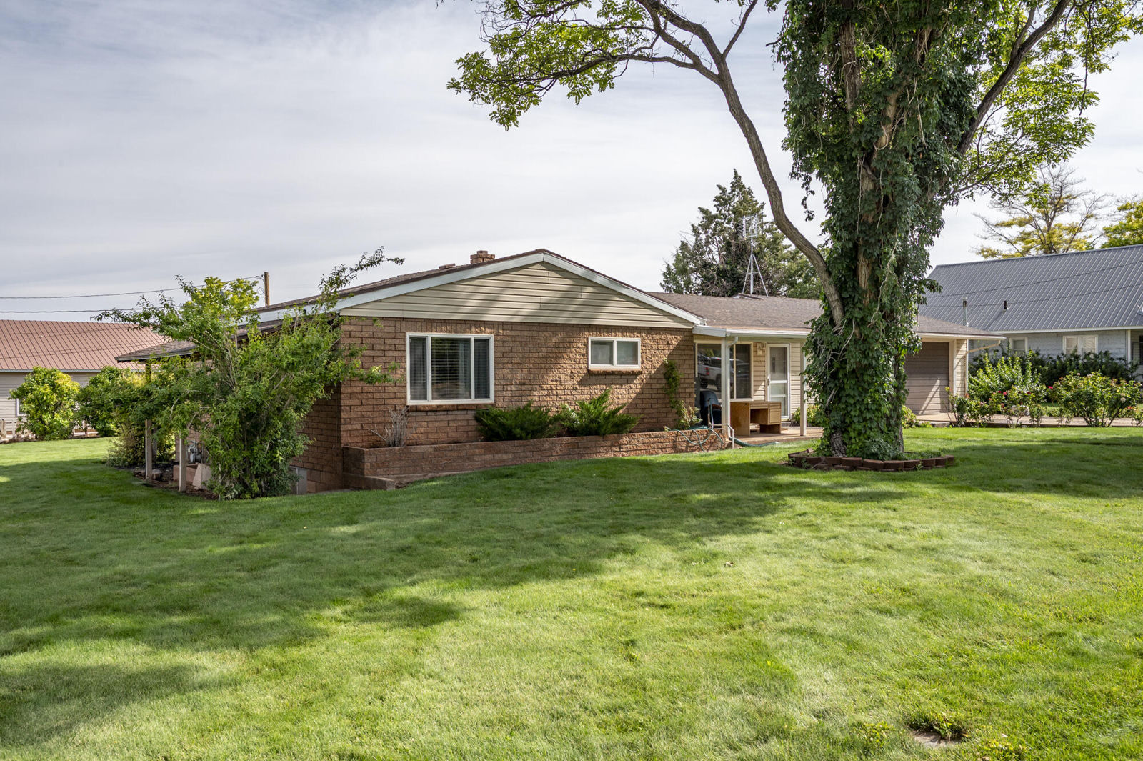 263 E 100 N, Parowan, photo 3 of 50