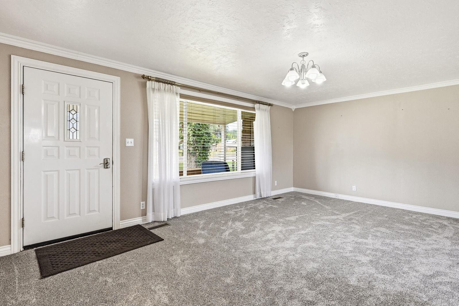 263 E 100 N, Parowan, photo 4 of 50