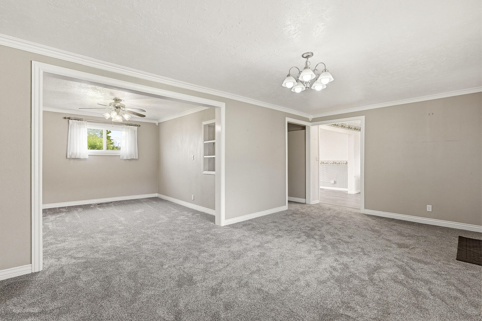 263 E 100 N, Parowan, photo 7 of 50