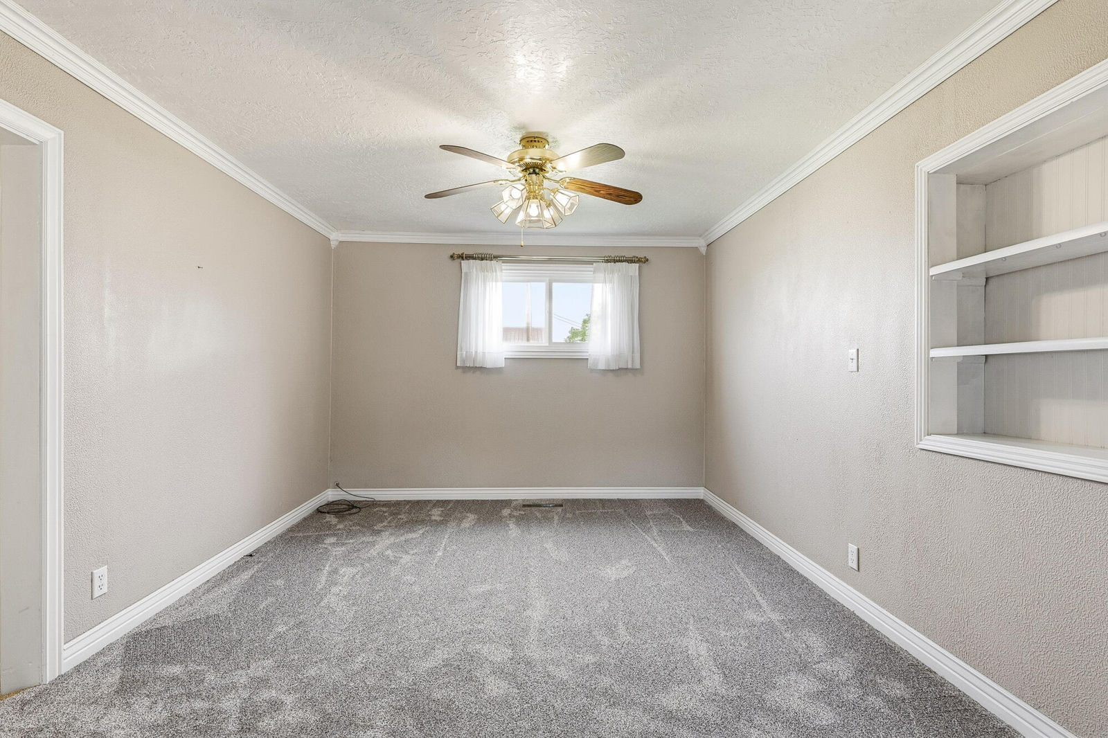263 E 100 N, Parowan, photo 8 of 50