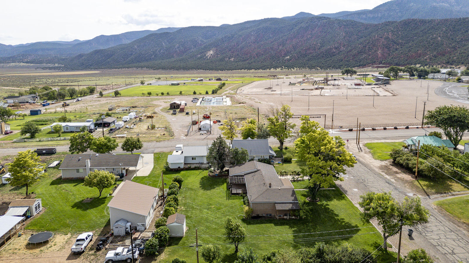 263 E 100 N, Parowan, photo 49 of 50