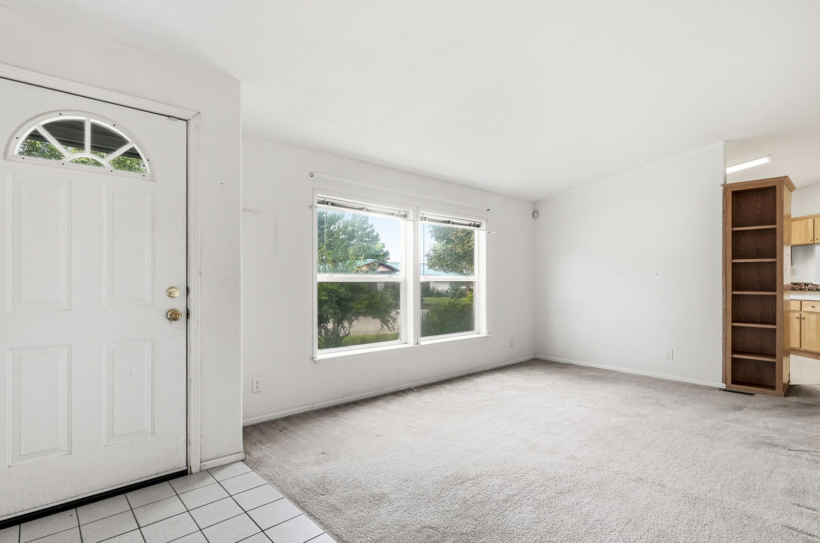 1703 E Old Mill RD, Enoch, photo 5 of 46