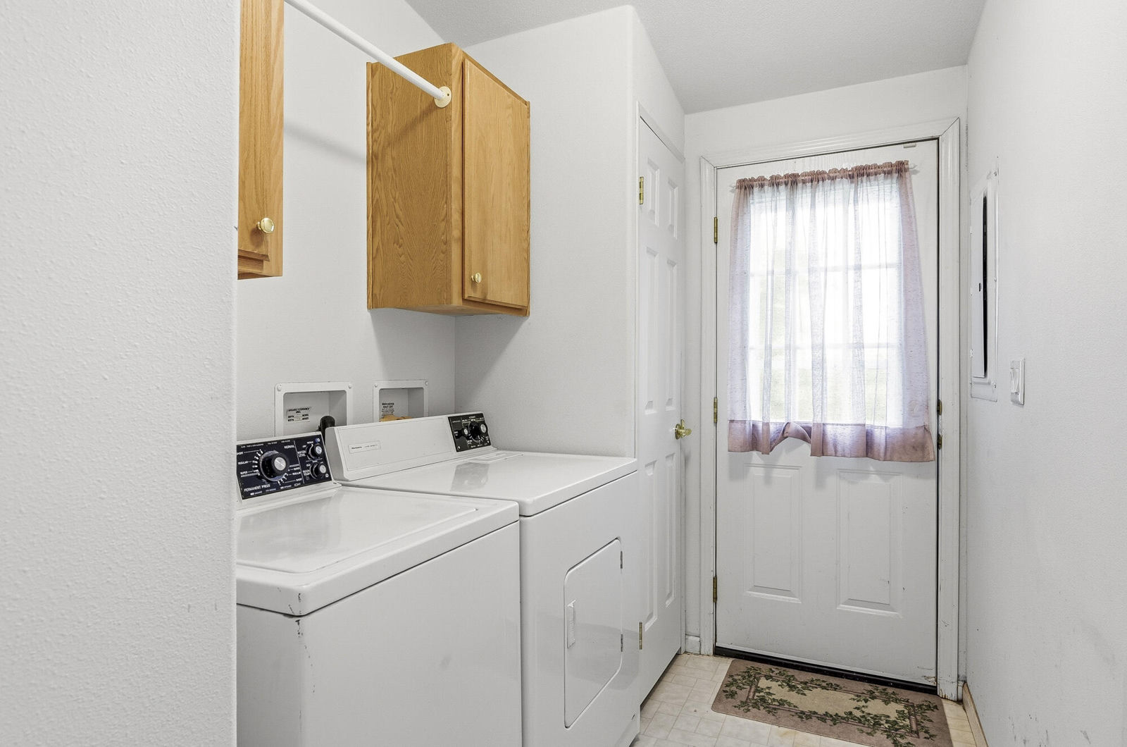 1703 E Old Mill RD, Enoch, photo 16 of 46