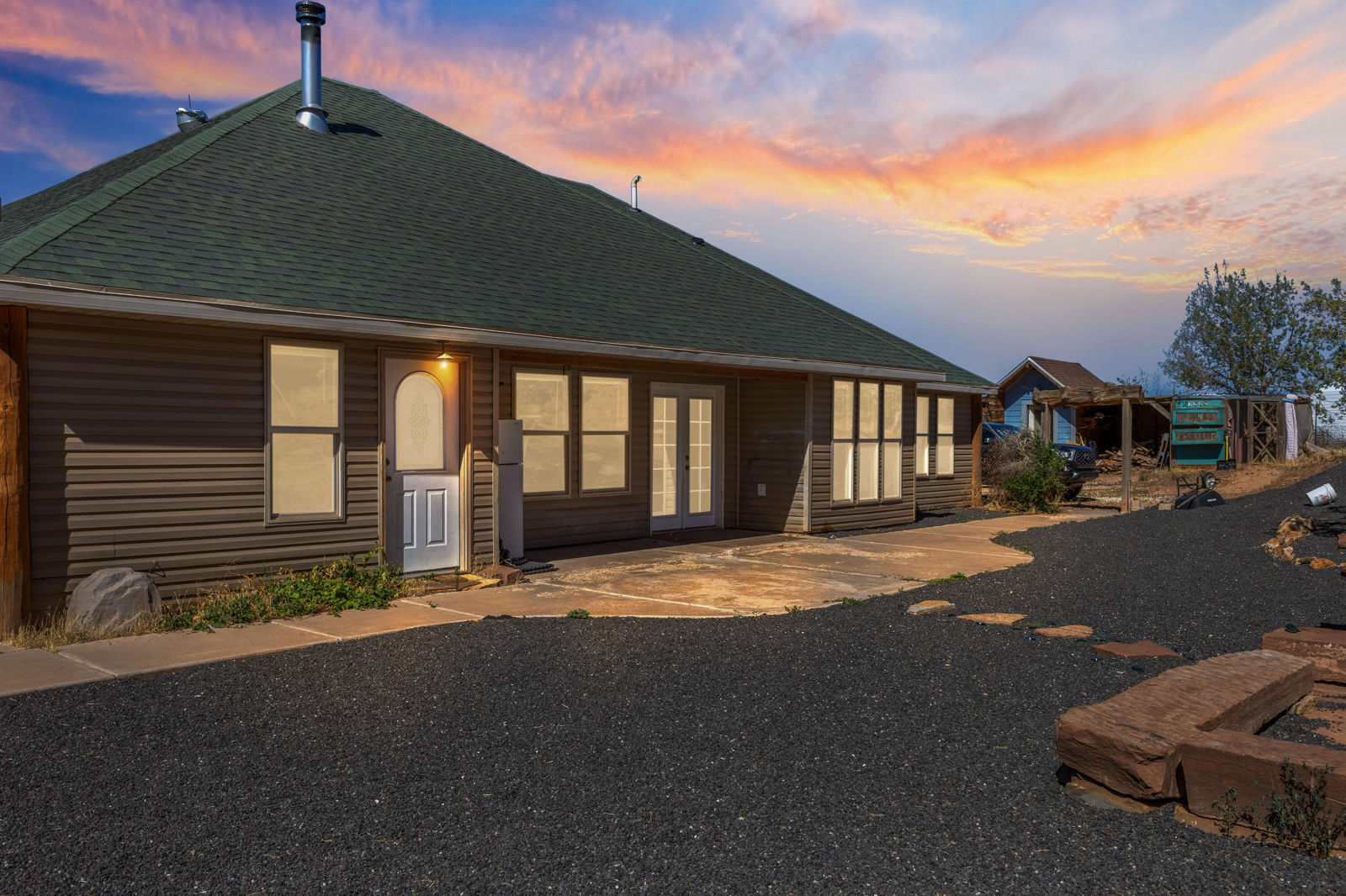 1892 N Golden Delicious Dr, Apple Valley, photo 58 of 58