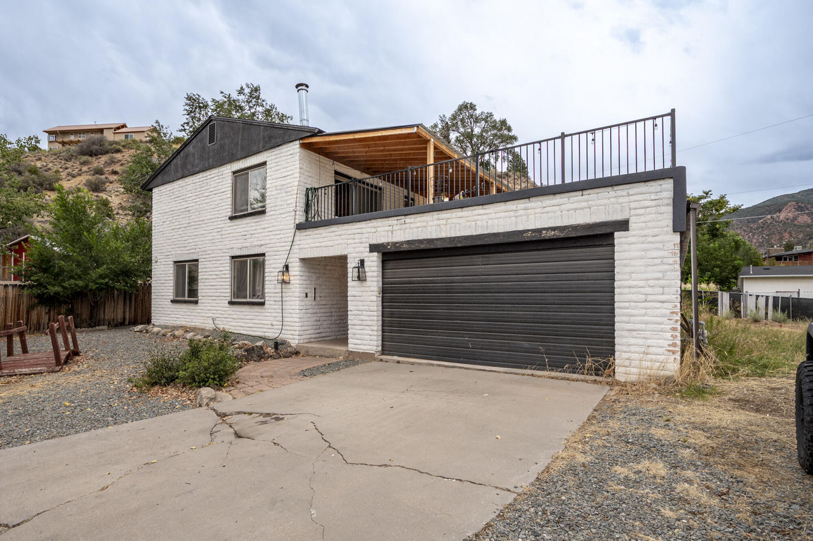 450 Hillside Place, Cedar City, photo 2 of 47