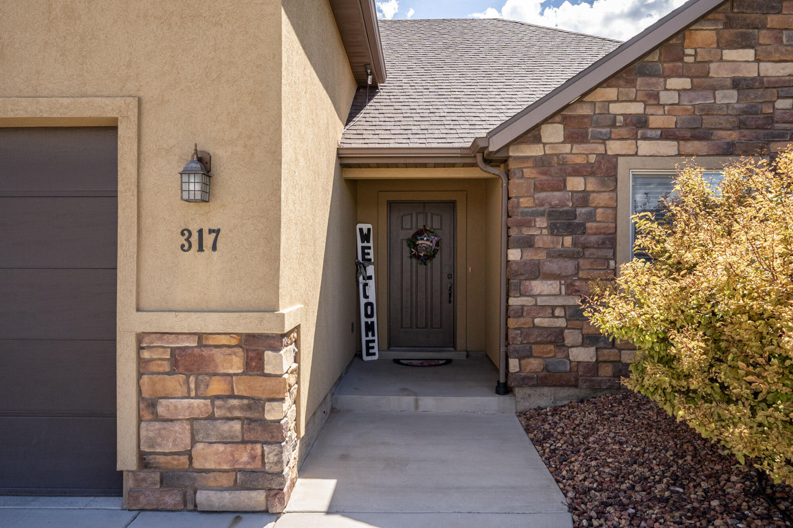 317 S Glen Canyon DR, Cedar City, photo 4 of 47