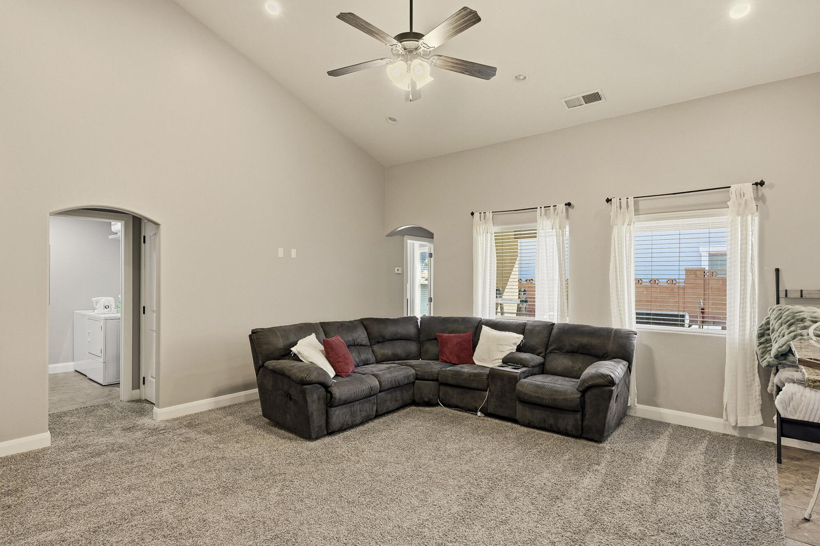 317 S Glen Canyon DR, Cedar City, photo 7 of 47