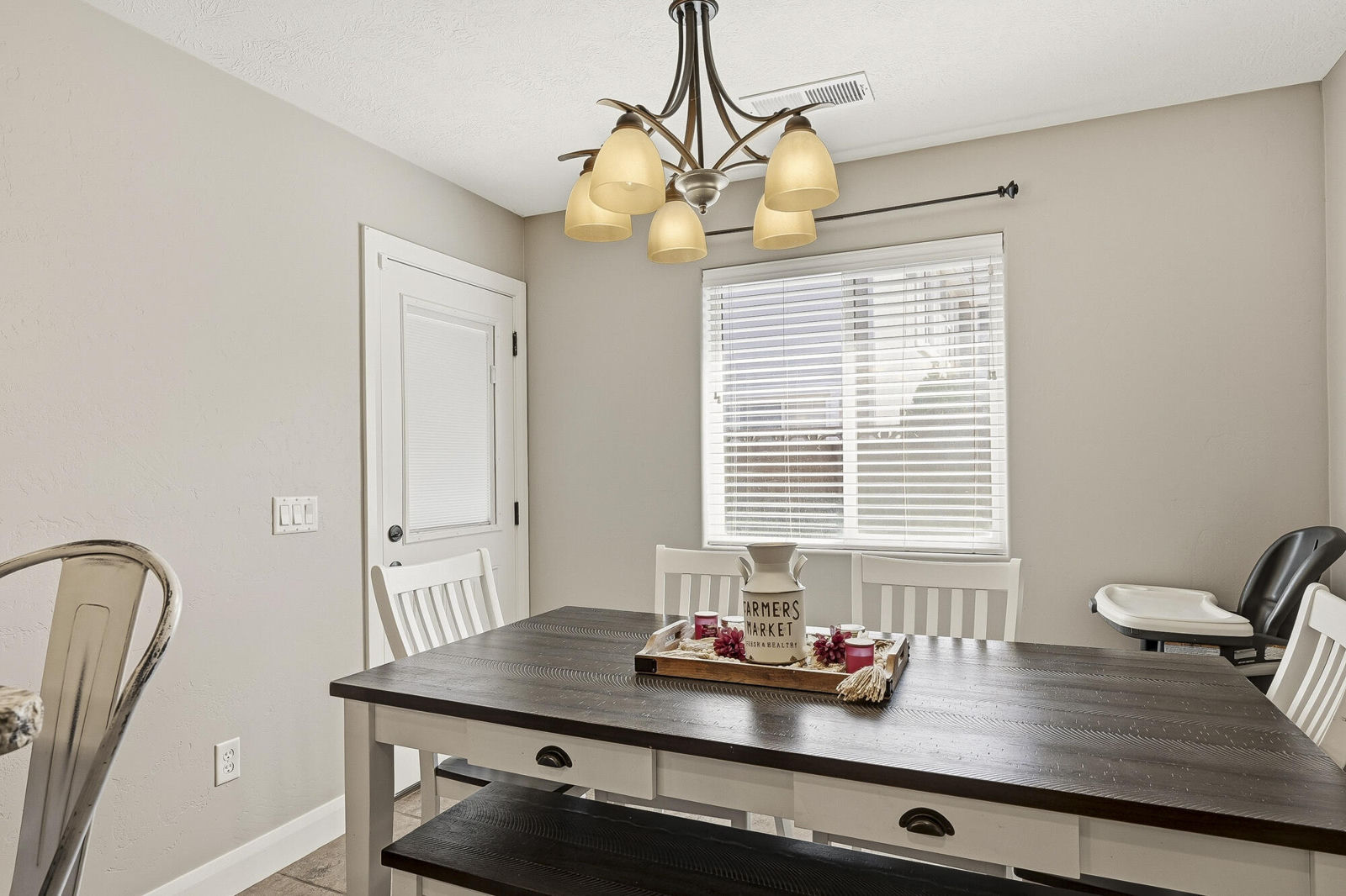 317 S Glen Canyon DR, Cedar City, photo 14 of 47