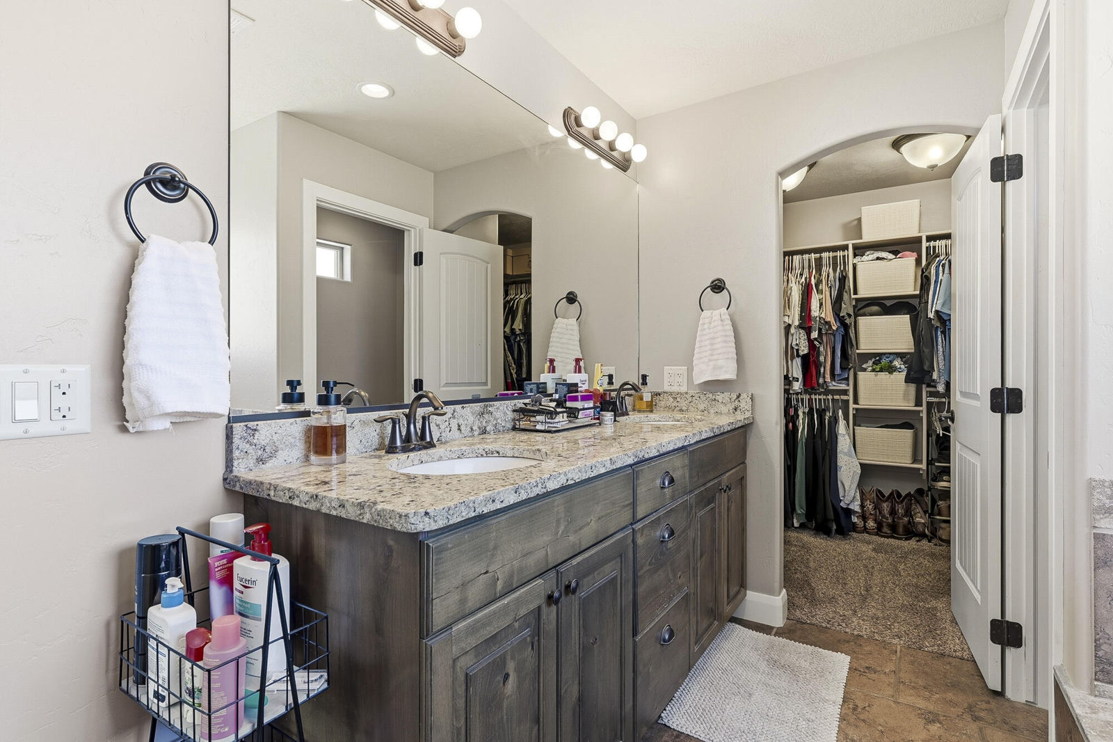 317 S Glen Canyon DR, Cedar City, photo 19 of 47