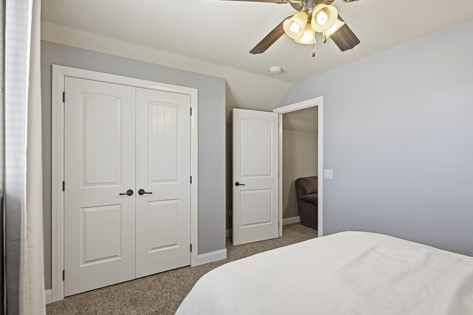 317 S Glen Canyon DR, Cedar City, photo 32 of 47