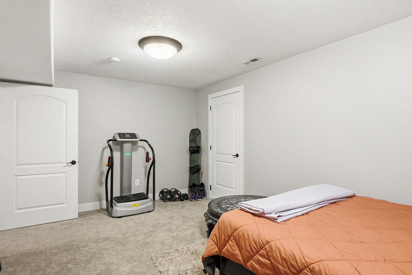 2001 N Ashdown Forest RD, Cedar City, photo 56 of 86