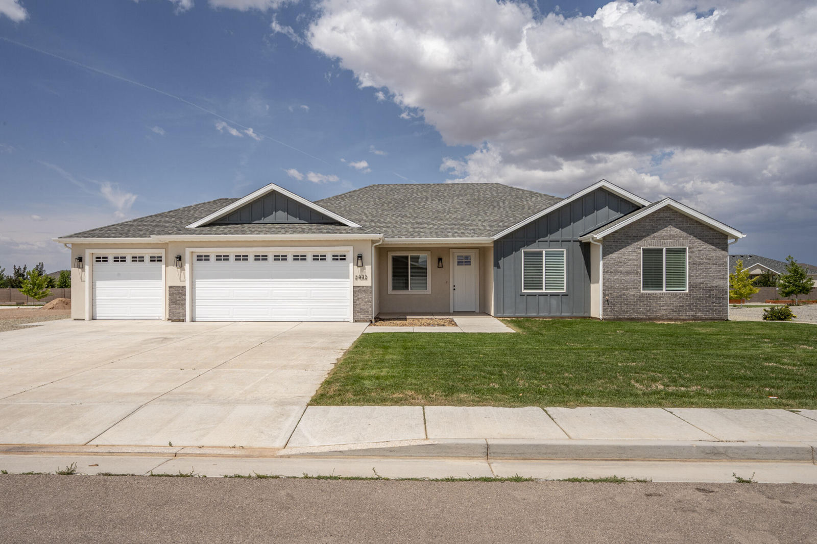 4055 N 350 W, Cedar City, photo 2 of 45