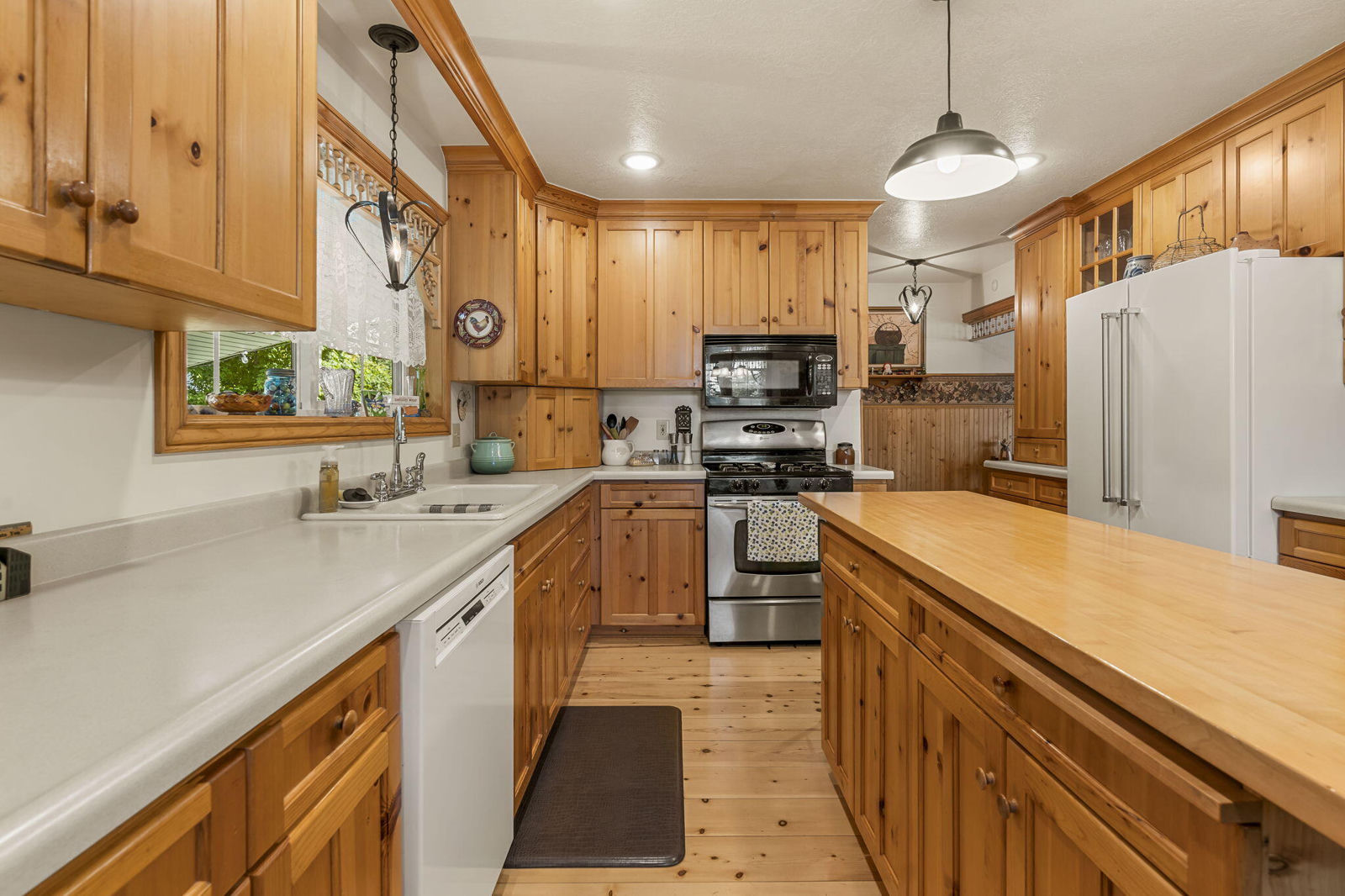 517 S 860 W, Cedar City, photo 15 of 59