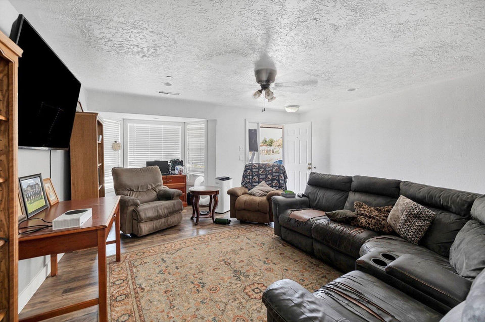 780 N Lauritzen, Hildale, photo 2