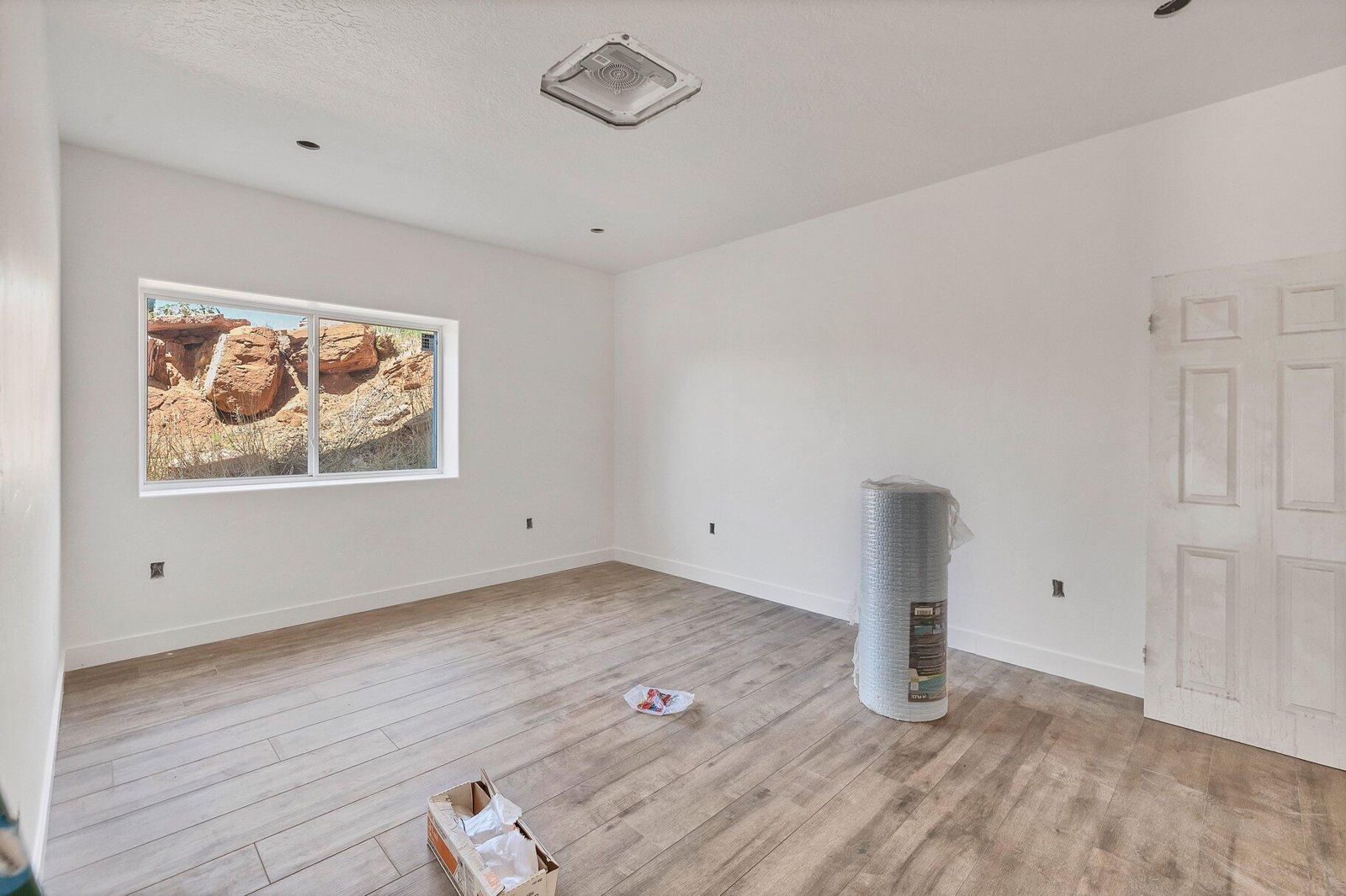 760 N Lauritzen, Hildale, photo 29 of 48