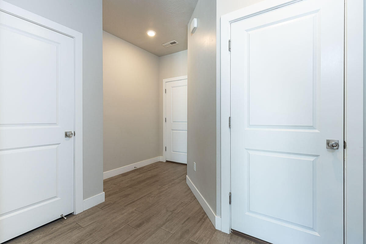 3078 N 275 E, Cedar City, photo 8 of 24