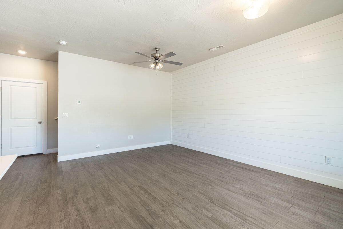 3078 N 275 E, Cedar City, photo 7 of 24