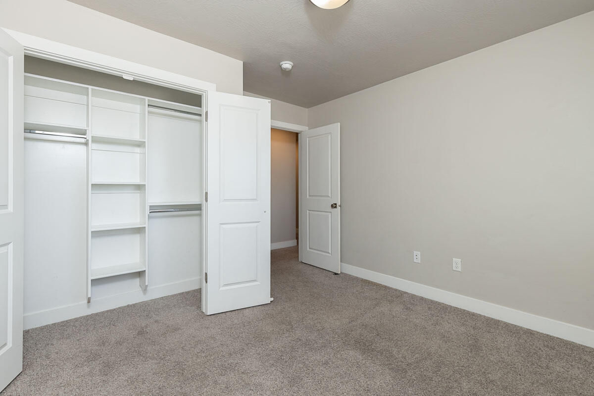 3078 N 275 E, Cedar City, photo 13 of 24