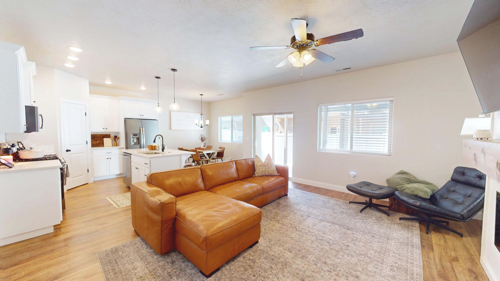 3080 W Lyptus LN N, 26, Cedar City, photo 3 of 24