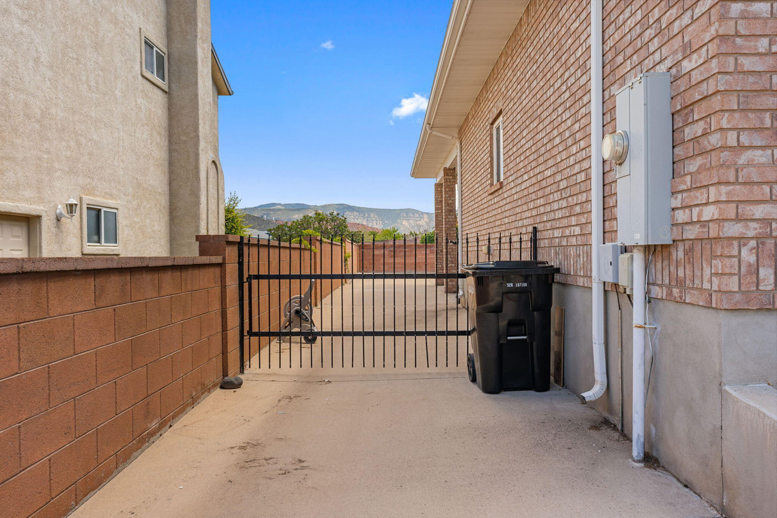 253 S Sunset Pointe DR, Cedar City, photo 34 of 41