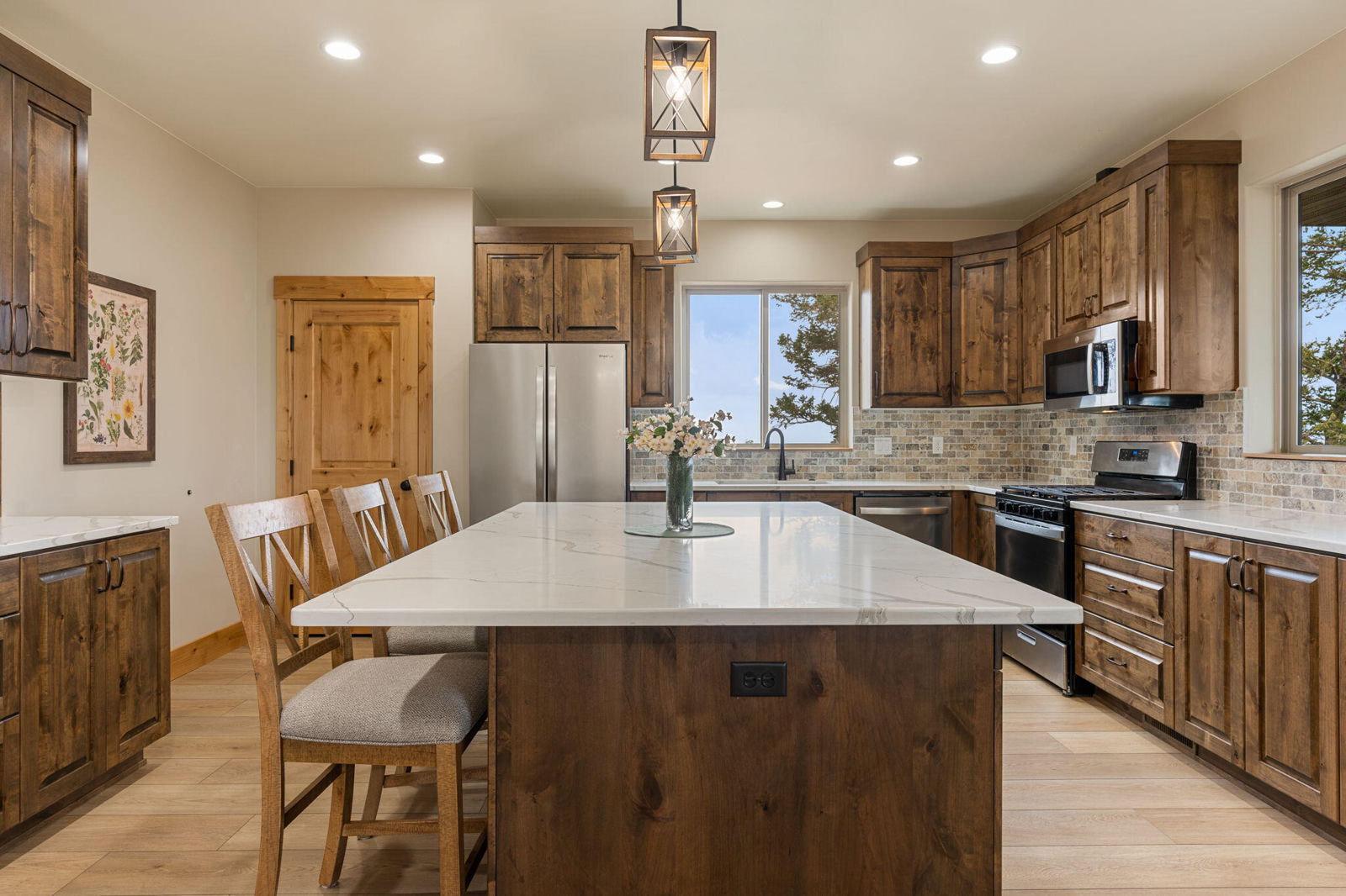 1142 N Aspen DR, Brian Head, photo 6 of 66