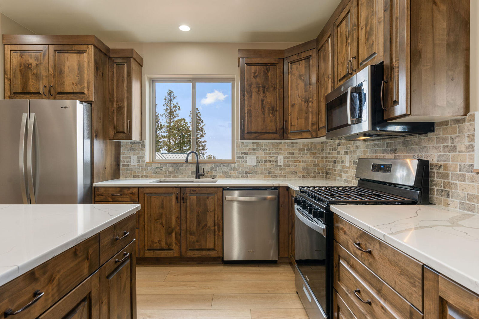 1142 N Aspen DR, Brian Head, photo 7 of 66