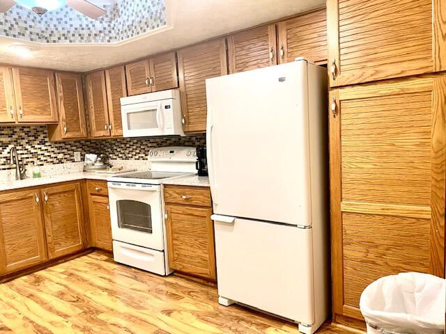 150 W Ridge view, 205, Brian Head, photo 13 of 60
