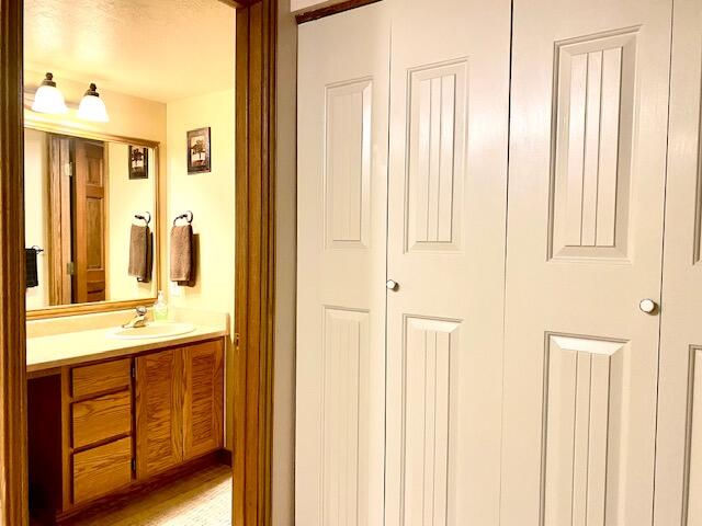150 W Ridge view, 205, Brian Head, photo 29 of 60
