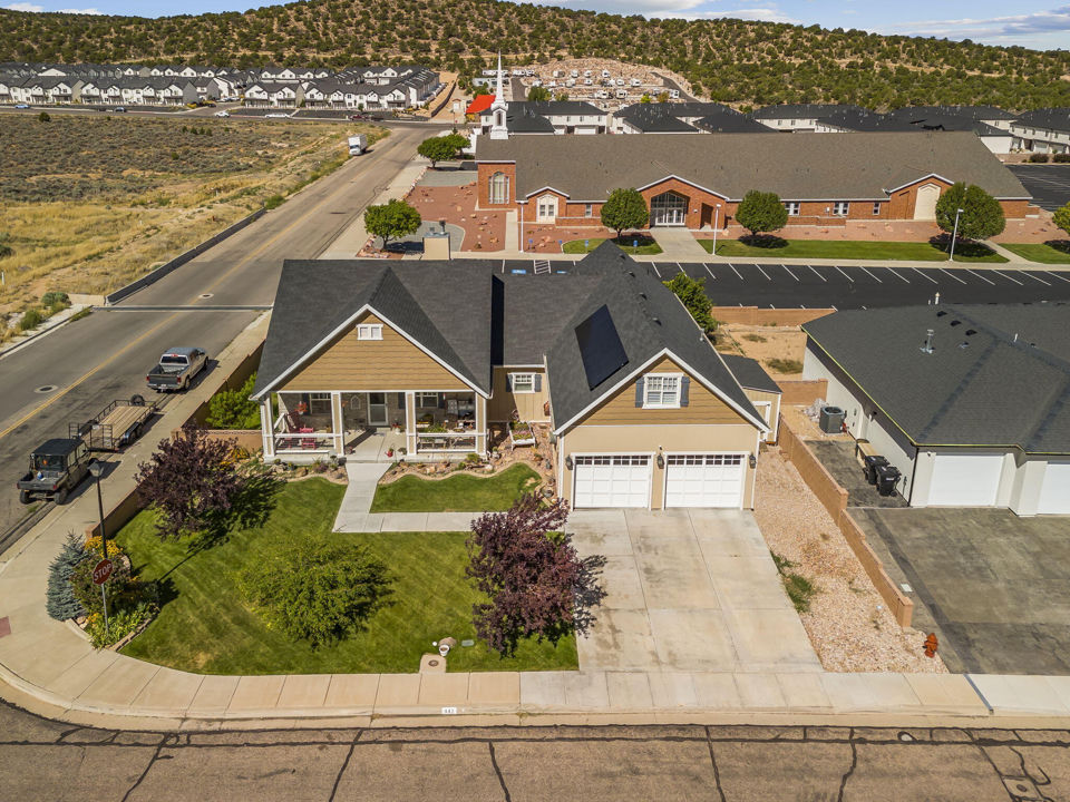 442 S Glen Canyon DR, Cedar City, photo 2