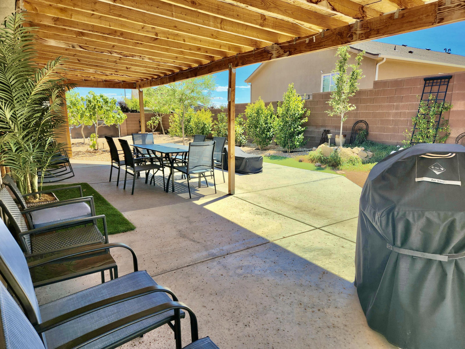 810 Peachtree DR, Toquerville, photo 9 of 34