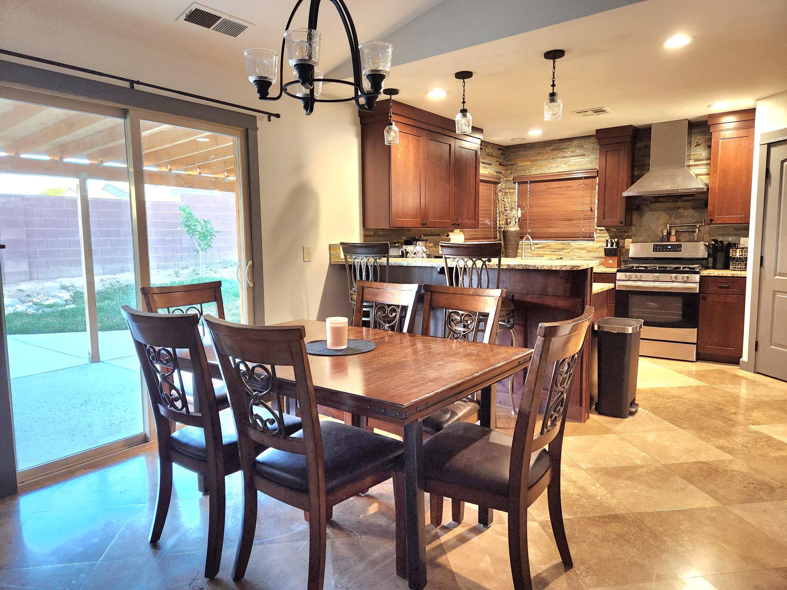 810 Peachtree DR, Toquerville, photo 14 of 34